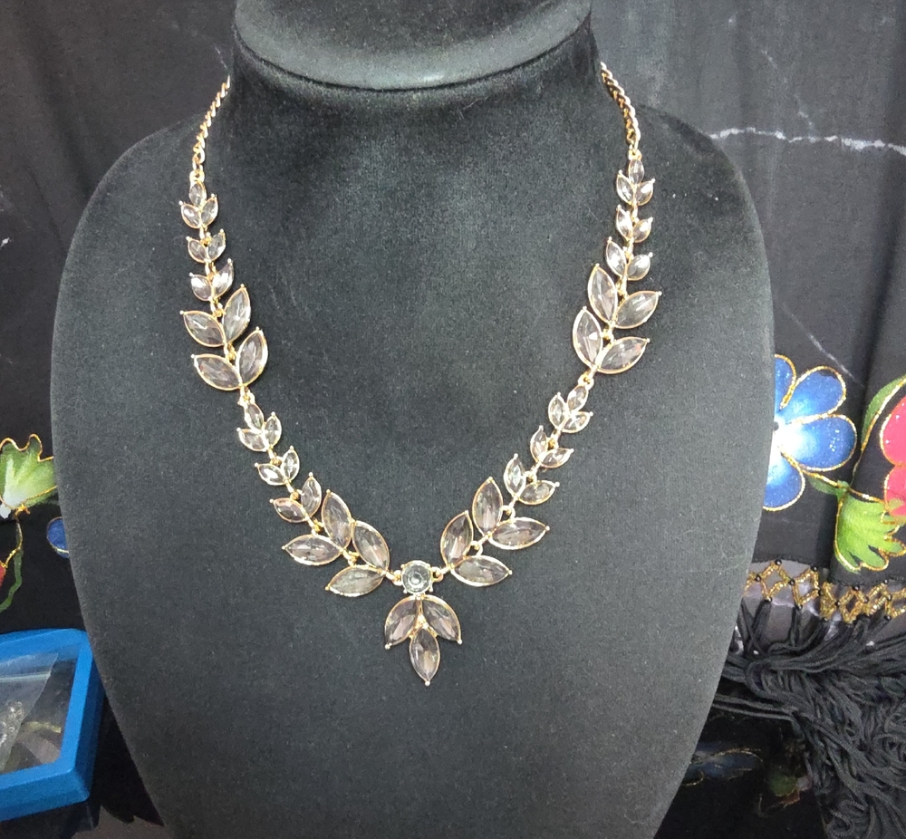 Elegant Leaf Cluster Crystal Necklace - Gold Tone, Pink-Clear Stones